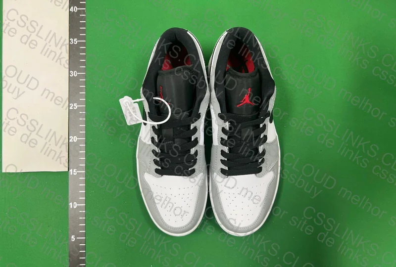Jordan 1 Smoke Grey 3