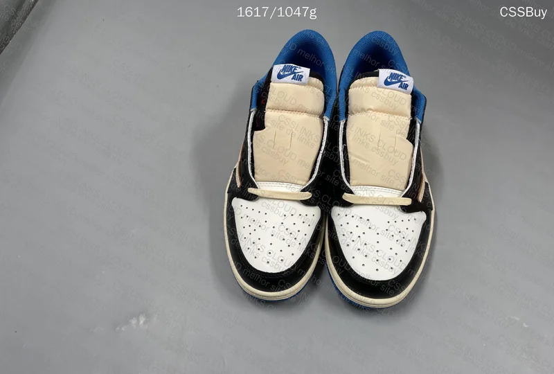 JORDAN 1 TRAVIS 2