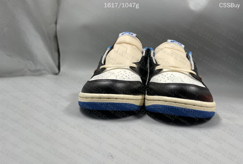 JORDAN 1 TRAVIS 3