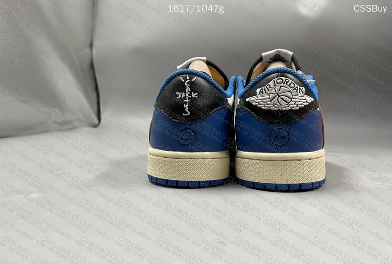 JORDAN 1 TRAVIS 4