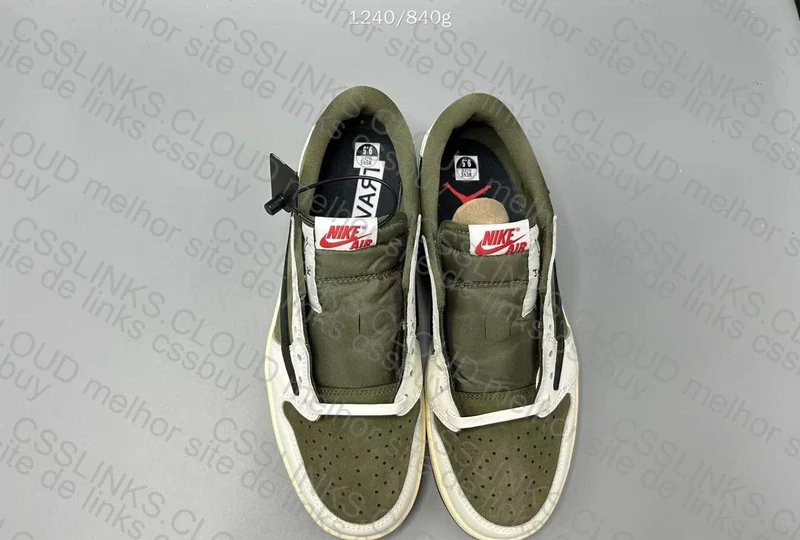JORDAN 1 TRAVIS 8