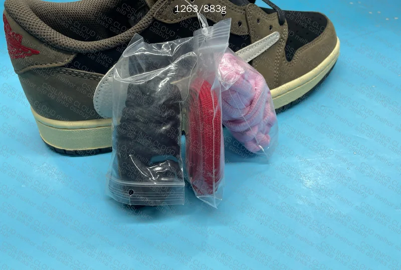 Jordan 1 travis 5