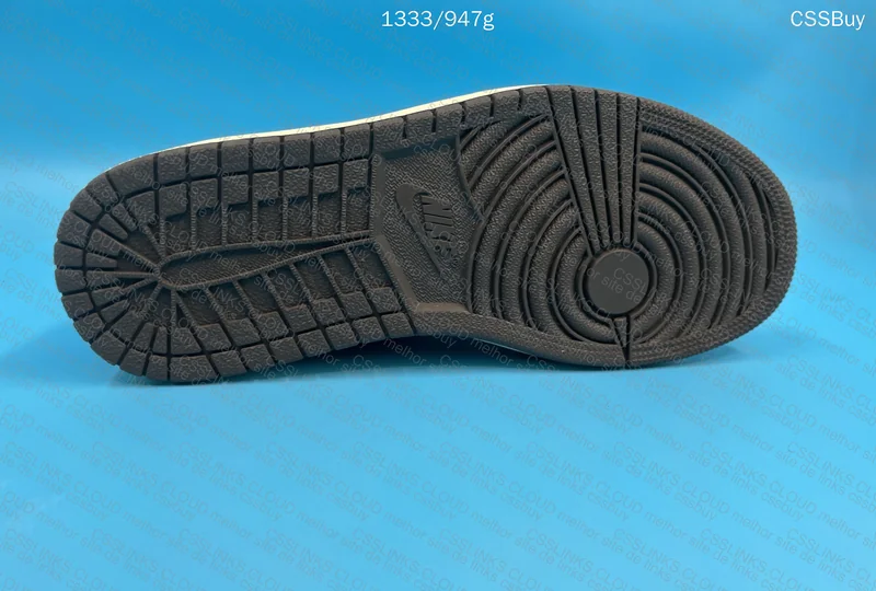 Jordan 1 Travis Dark Mocha 10