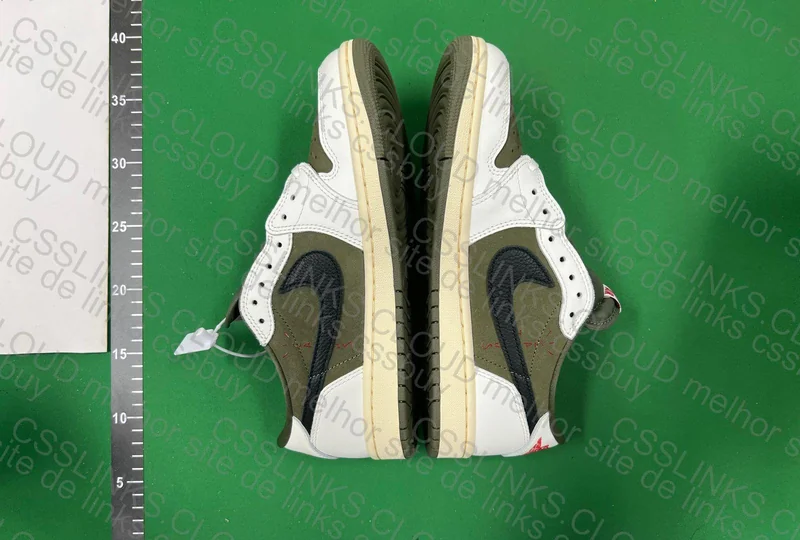 Jordan 1 Travis Medium Olive 4
