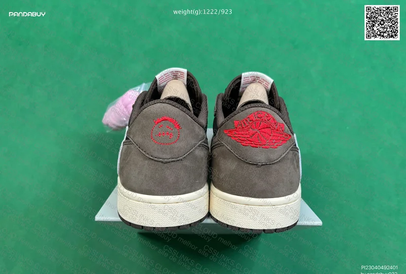 Jordan 1 Travis Mocha Low 2