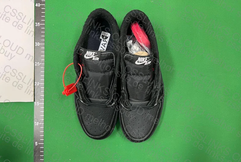 Jordan 1 Travis Scott Black Phantom