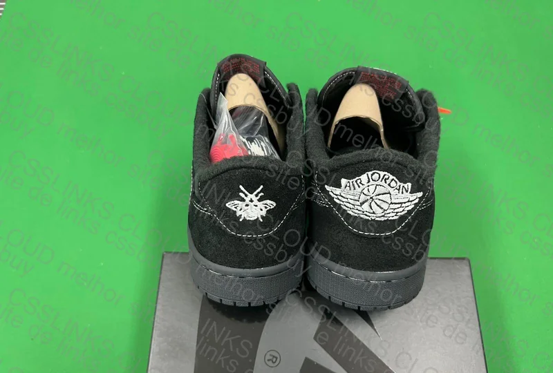 Jordan 1 Travis Scott Black Phantom 2