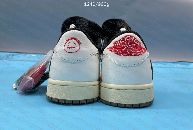 Jordan 1 Travis Scott Fragment, Mocha, Olive ¥140 [Chinese Leather] 3