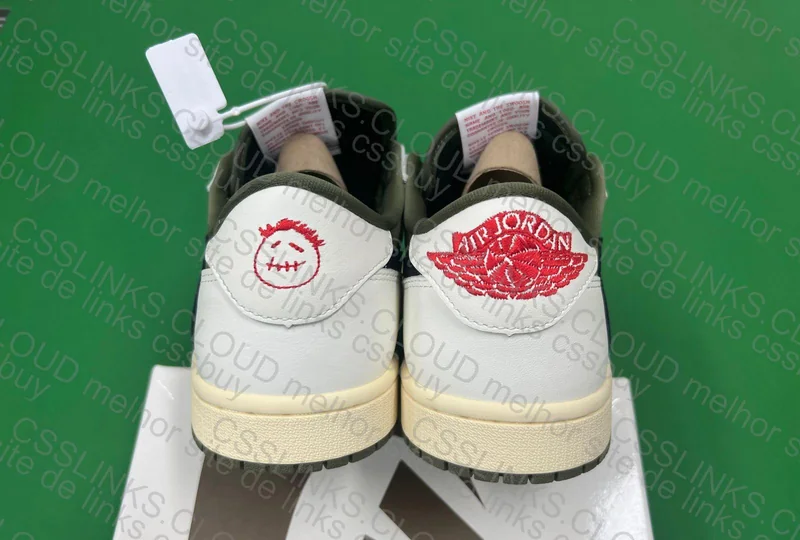 Jordan 1 Travis Scott Medium Olive - JMDY 4