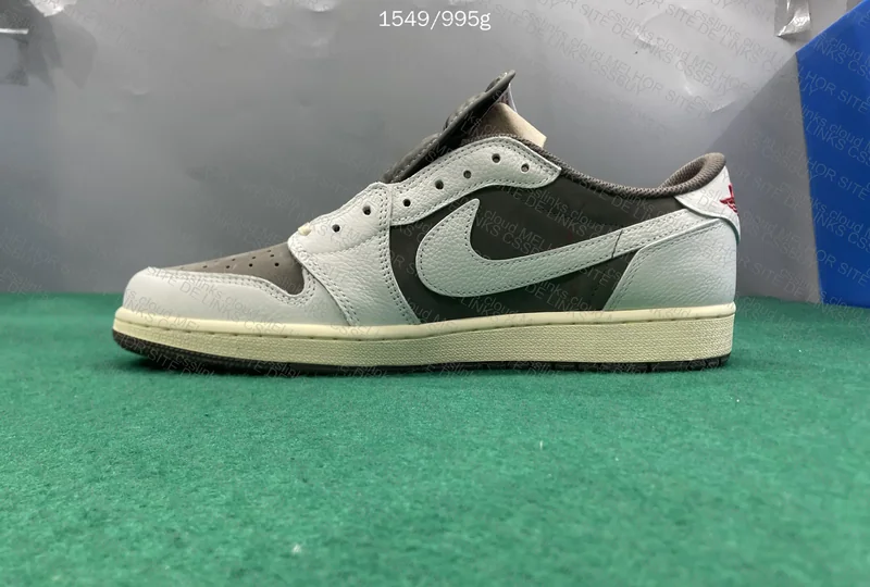jordan 1 travis scott reverse mocha 10