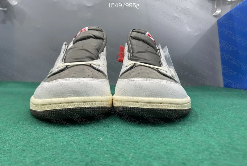 jordan 1 travis scott reverse mocha 2