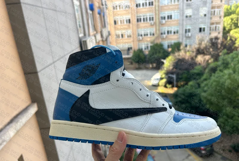 Jordan 1 Travis Scott X Fragment High 3