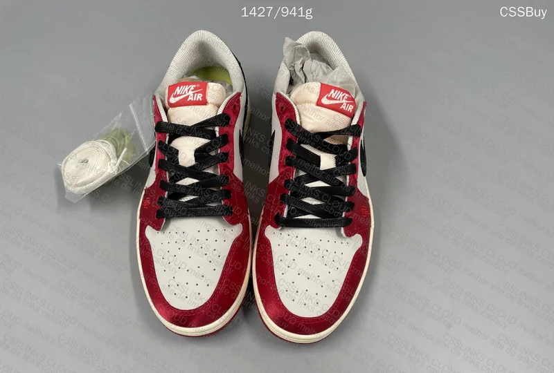 Jordan 1 Trophy Room - VT