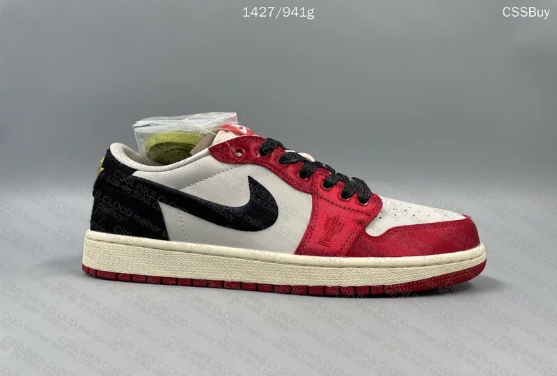 Jordan 1 Trophy Room - VT 7
