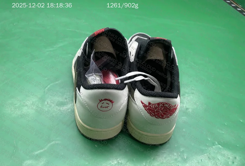 JORDAN 1 TS - AJUDEM QC?