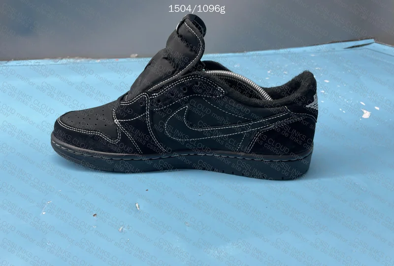 Jordan 1 TS Black Phantom 4