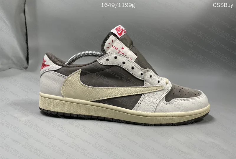 Jordan 1 TS Reverse Mocha 5