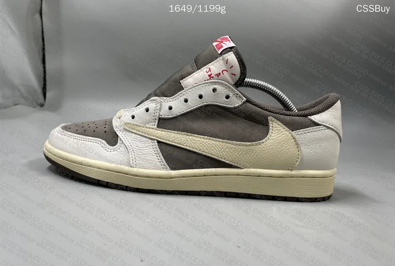 Jordan 1 TS Reverse Mocha 7
