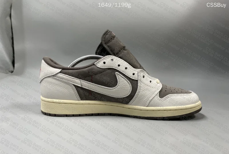 Jordan 1 TS Reverse Mocha 9