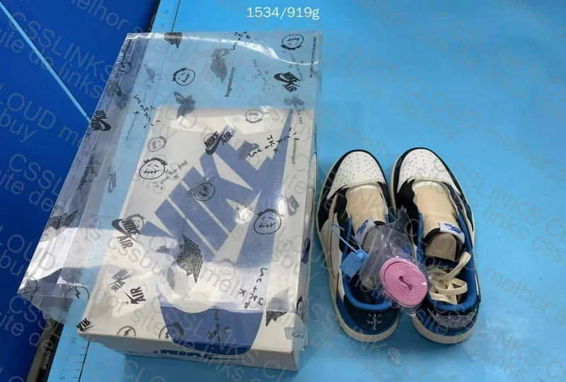 Jordan 1 x TS Fragment Low 2