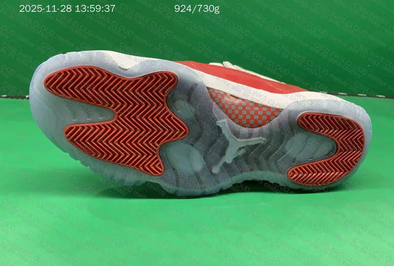 Jordan 11 Cherry 5