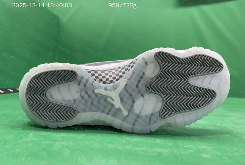 Jordan 11 Cool Grey 2