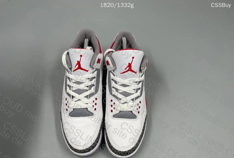 Jordan 3 Fire Red 9