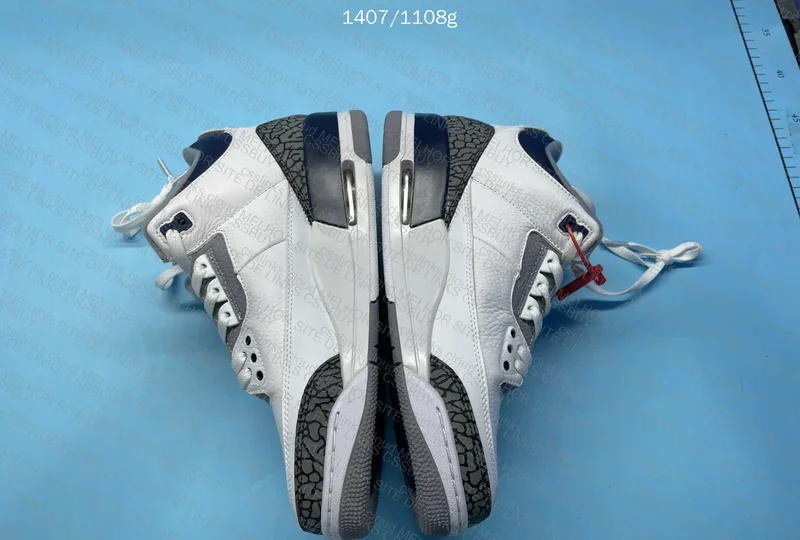 Jordan 3 midnight navy 2