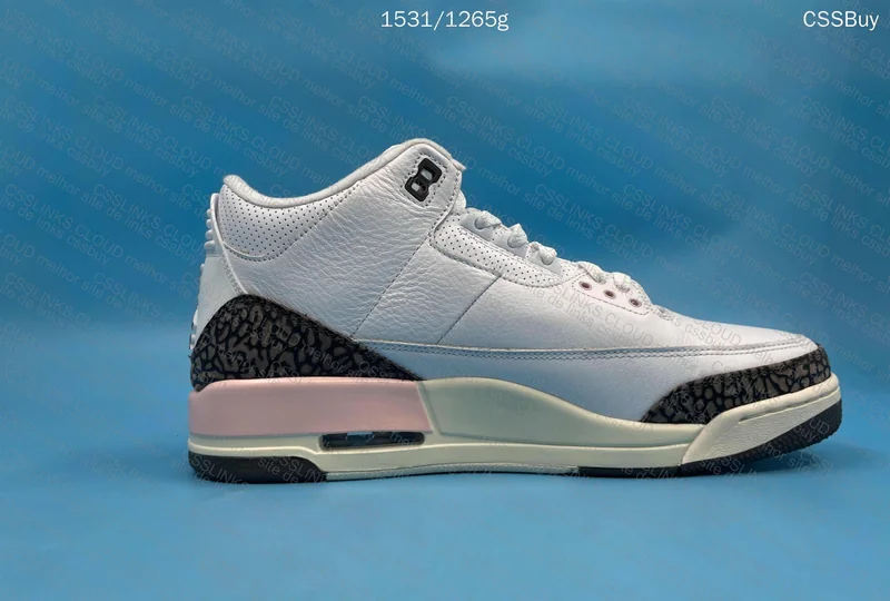 Jordan 3 “Neapolitan Dark Mocha” 2