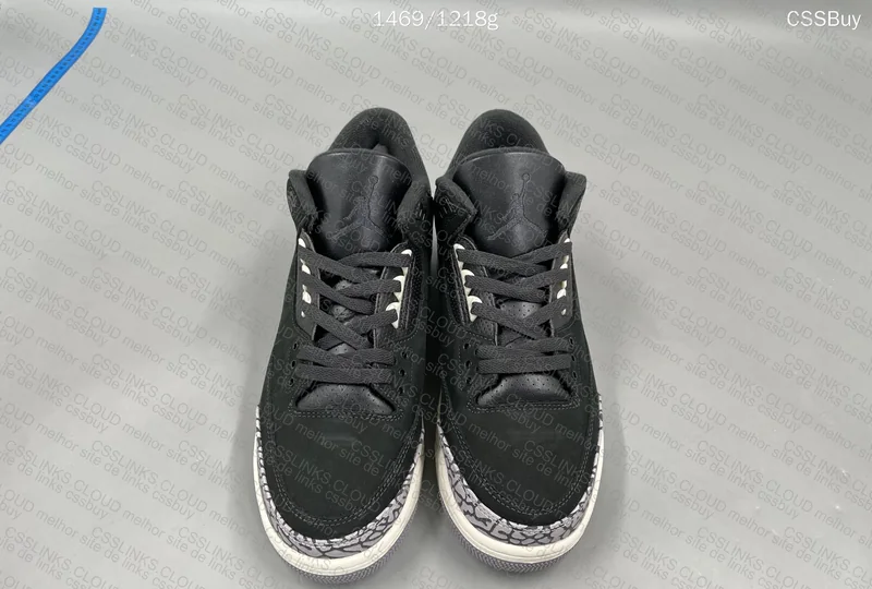 Jordan 3 Off-noir 7
