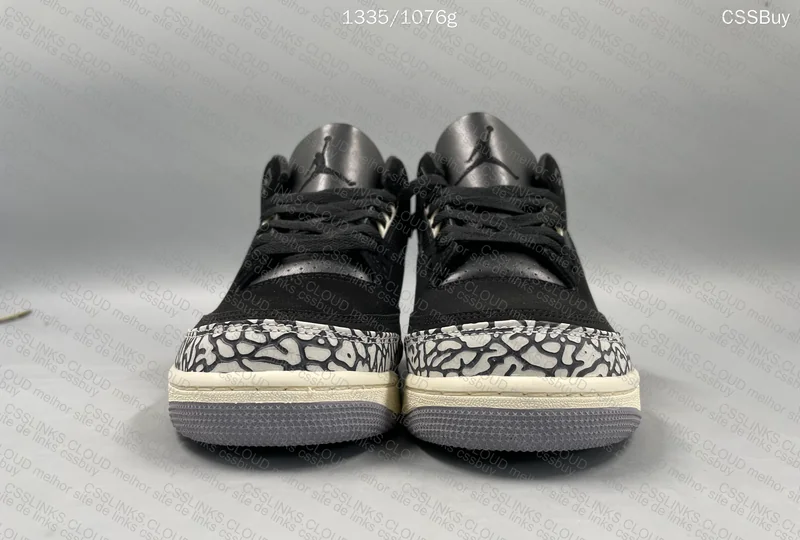 Jordan 3 Off Noir 6