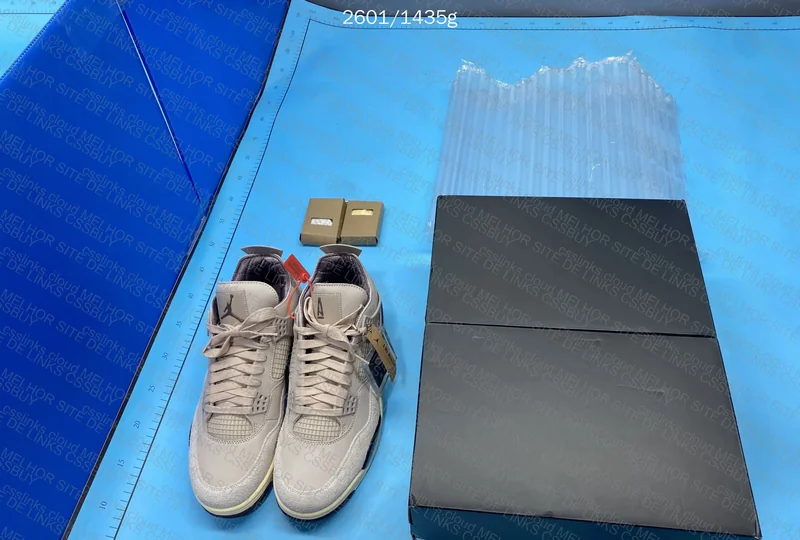 Jordan 4 AMM While You Were Sleeping 5