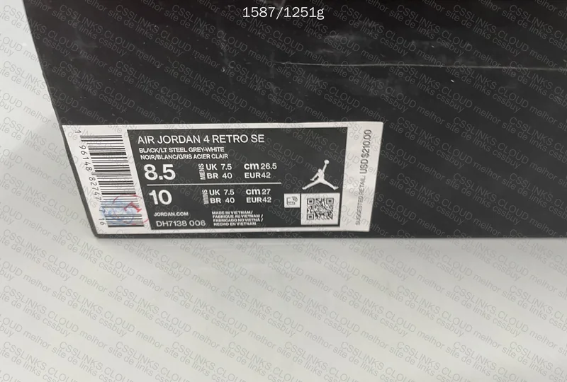 Jordan 4 "Black Canvas" 9