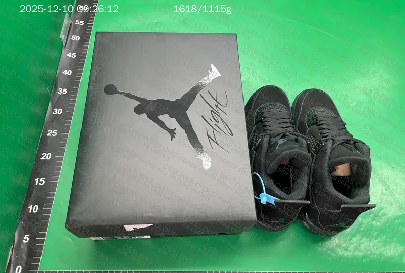 Jordan 4 Black Cat New Balance 530 Vintage Grey Matter 6