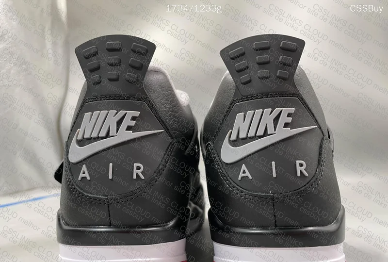 Jordan 4 Bred