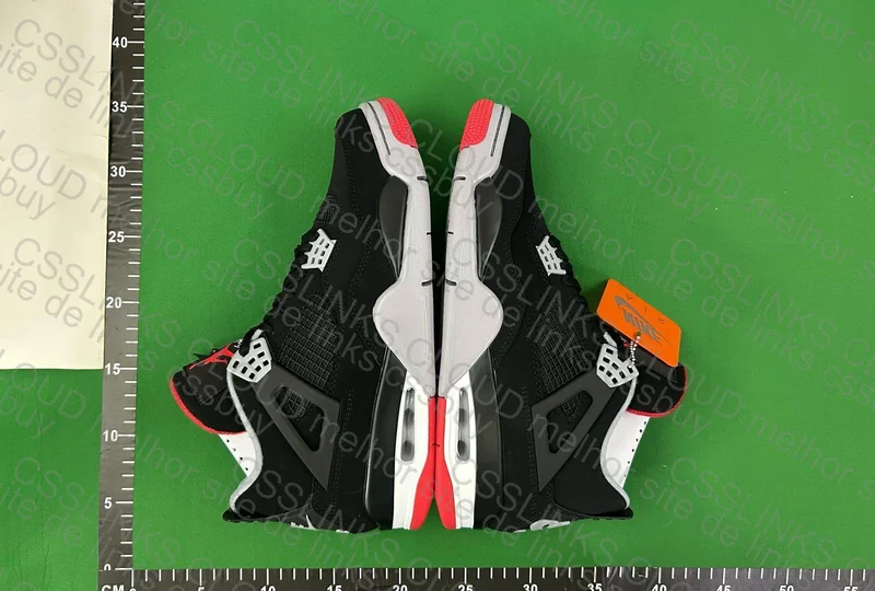Jordan 4 Bred 3