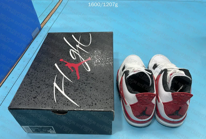 Jordan 4 Fire Red