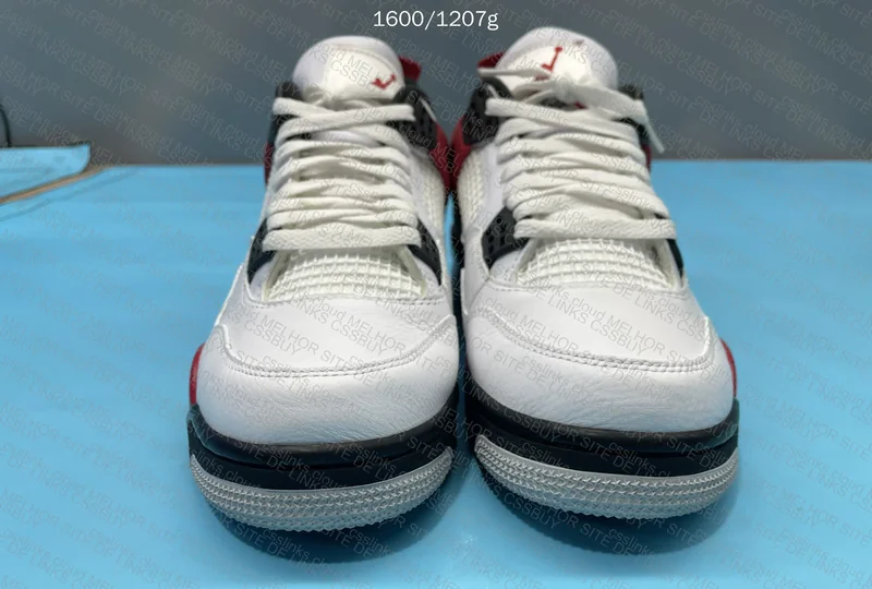 Jordan 4 Fire Red 3