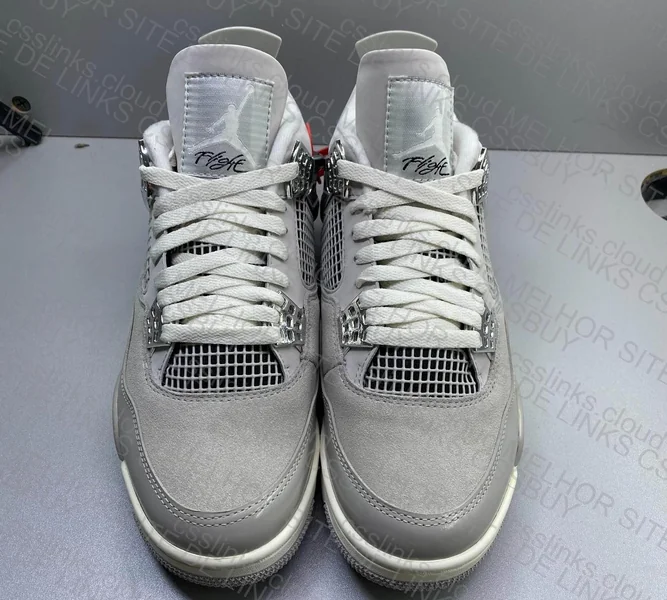 Jordan 4 Frozen Moments