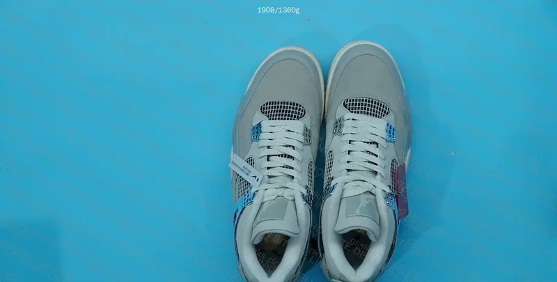 Jordan 4 Frozen Moments 2
