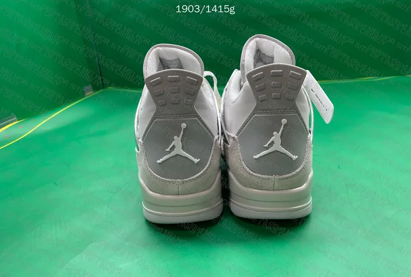 Jordan 4 Frozen Moments 4