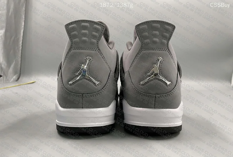 JORDAN 4 GIANT ALMOST FREE 4