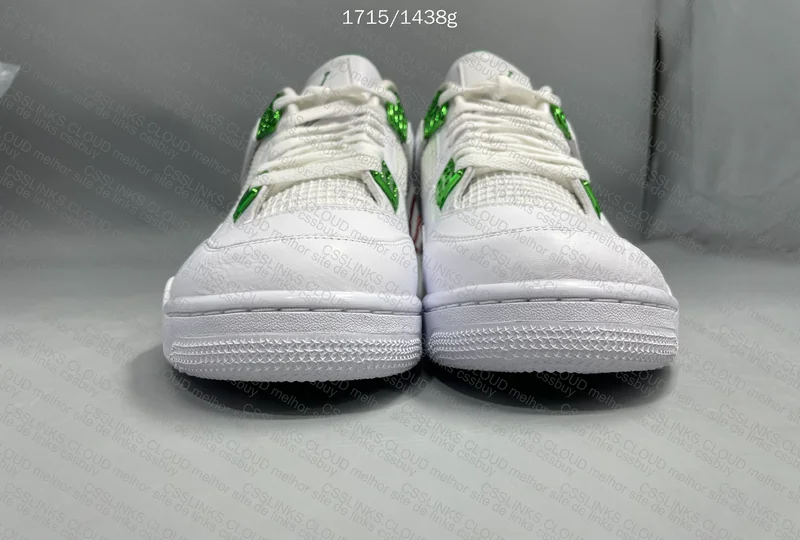 Jordan 4 Green metalic 2