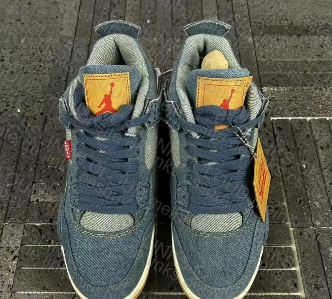 Jordan 4 Levi's Blue Denim 5