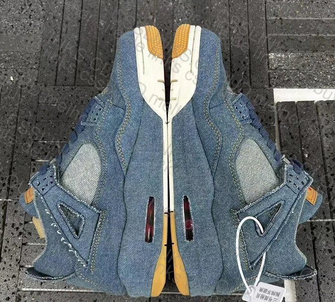Jordan 4 Levi's Blue Denim 6