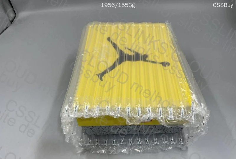 jordan 4 Lightning 11