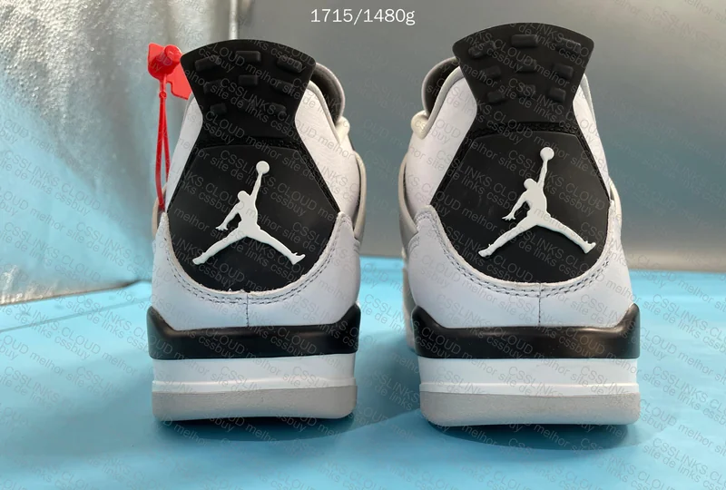 Jordan 4 Military 3