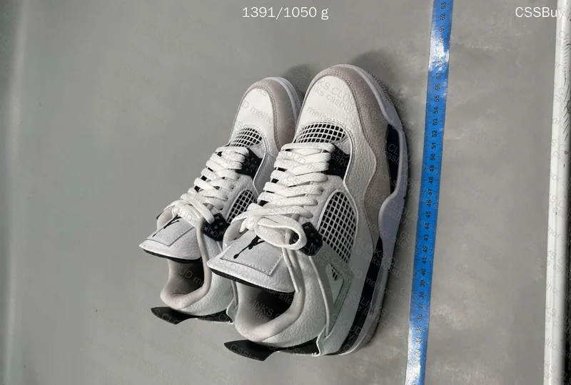 Jordan 4 Military Black 2
