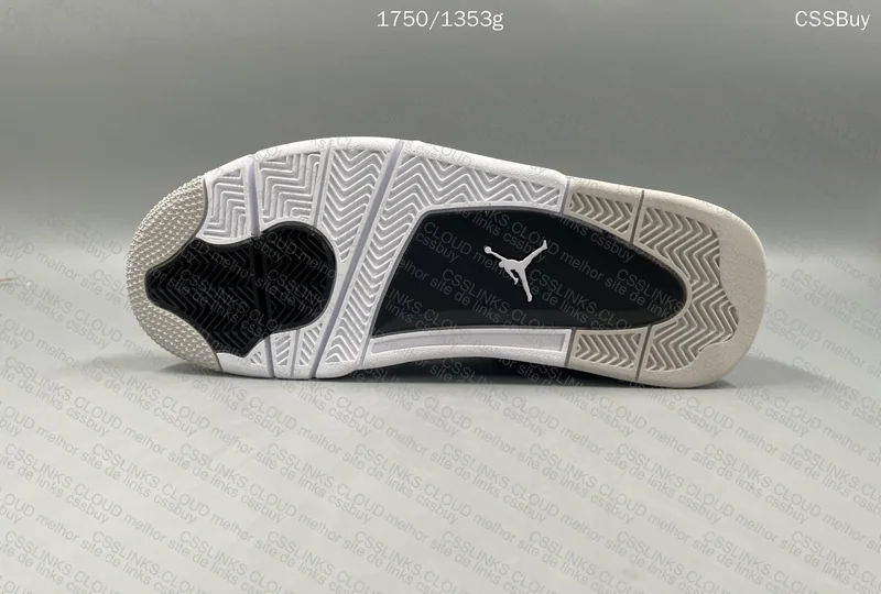 Jordan 4 Military Black 9