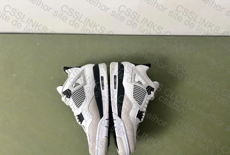 Jordan 4 Military Black 3